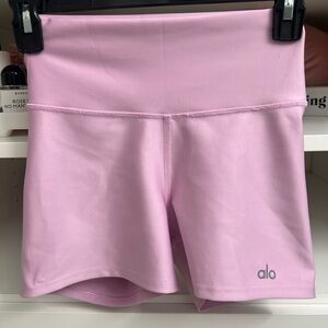 Alo 3" High-Waist Airlift Short